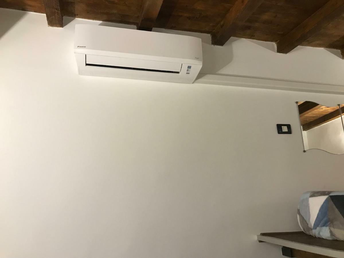 La Quiete In Centro Storico Apartment เจนัว ภายนอก รูปภาพ